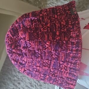 Women's winter hat